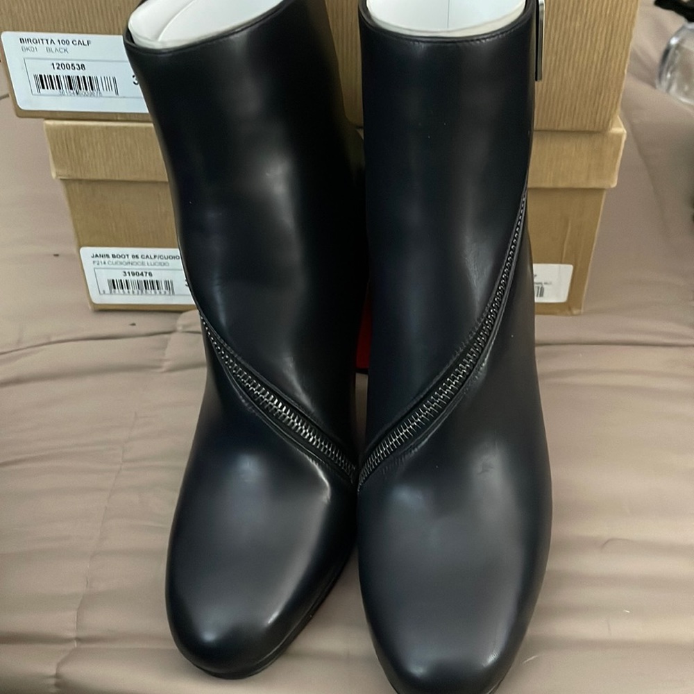 NIB CHRISTIAN LOUBOUTIN BIRGATTA 100 CALF ANKLE BOOTS